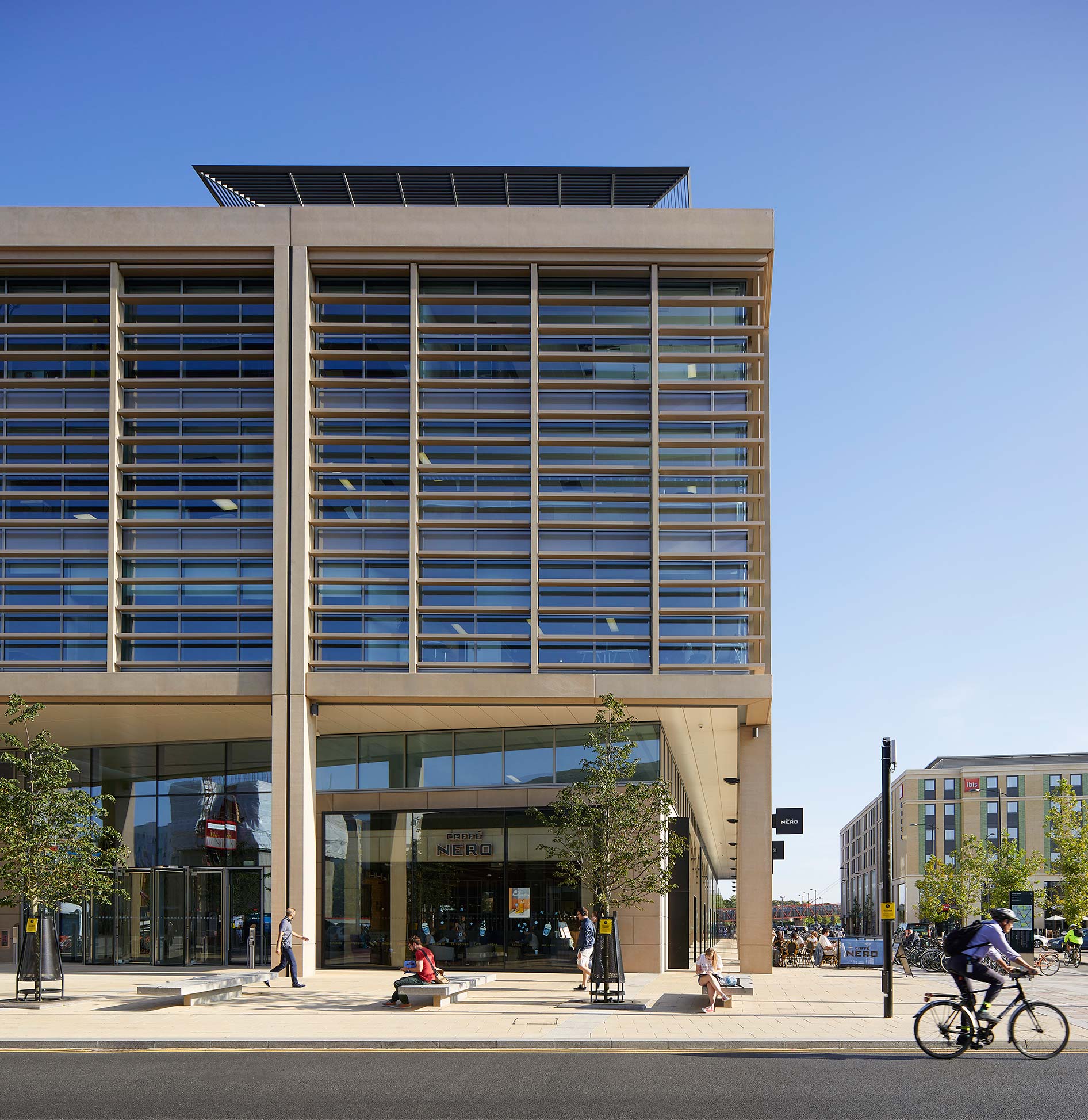 Silk-Pearce_CB1_Cambridge_©Hufton+Crow_015